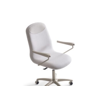 Cadeira Christine 5H girat. sem relax, rod. PU, alumí. pinta. automo SE785 – Detalhe encosto PU071 Base e braços Champagne 23 fosco..